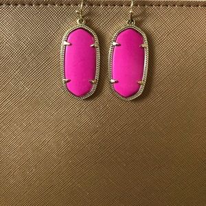 Kendra Scott Elle earrings